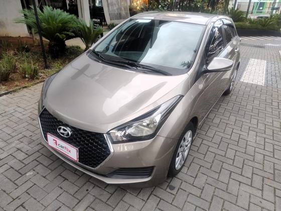 HYUNDAI HB20 1.6 COMFORT PLUS 16V FLEX 4P AUTOMÁTICO